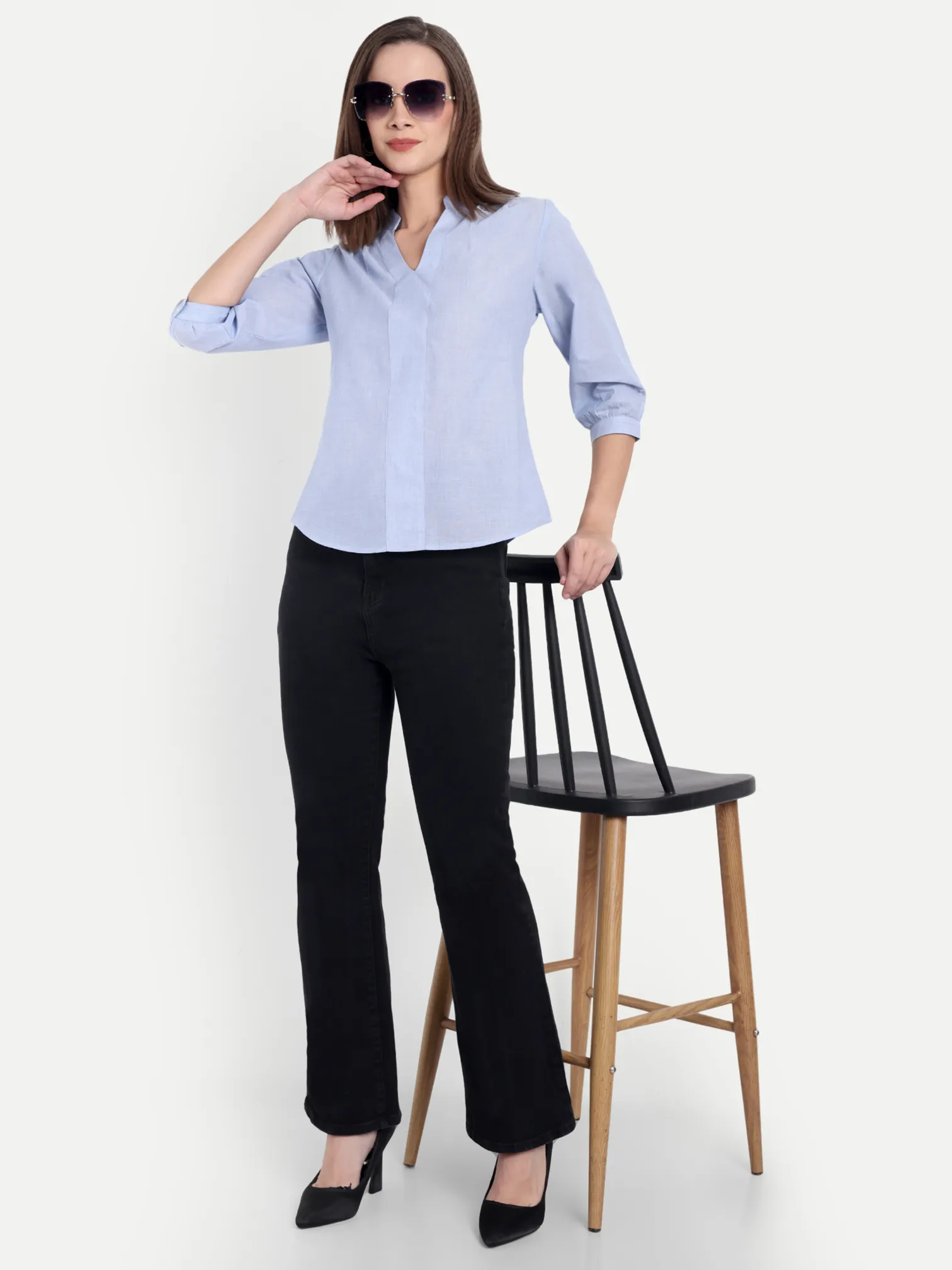 ecomm female shoot
